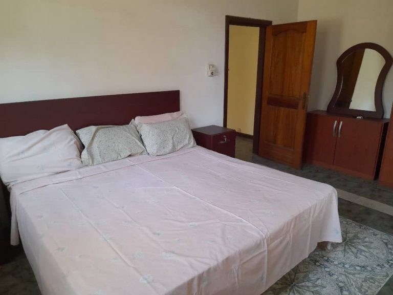airbnb Mccarthy Hill Accra Ghana 3 768x576
